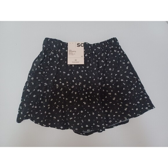 SO Ruffle Shorts High Rise Black White Floral Womens XS NWT - Picture 4 of 9